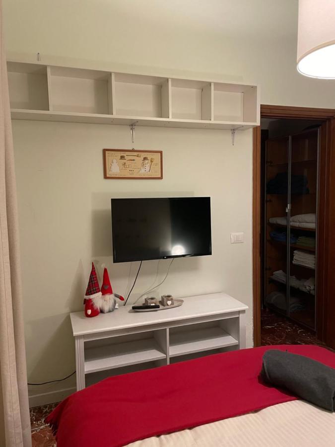 Claudia Nel Cuore Di Forte Dei Marmi Extérieur photo